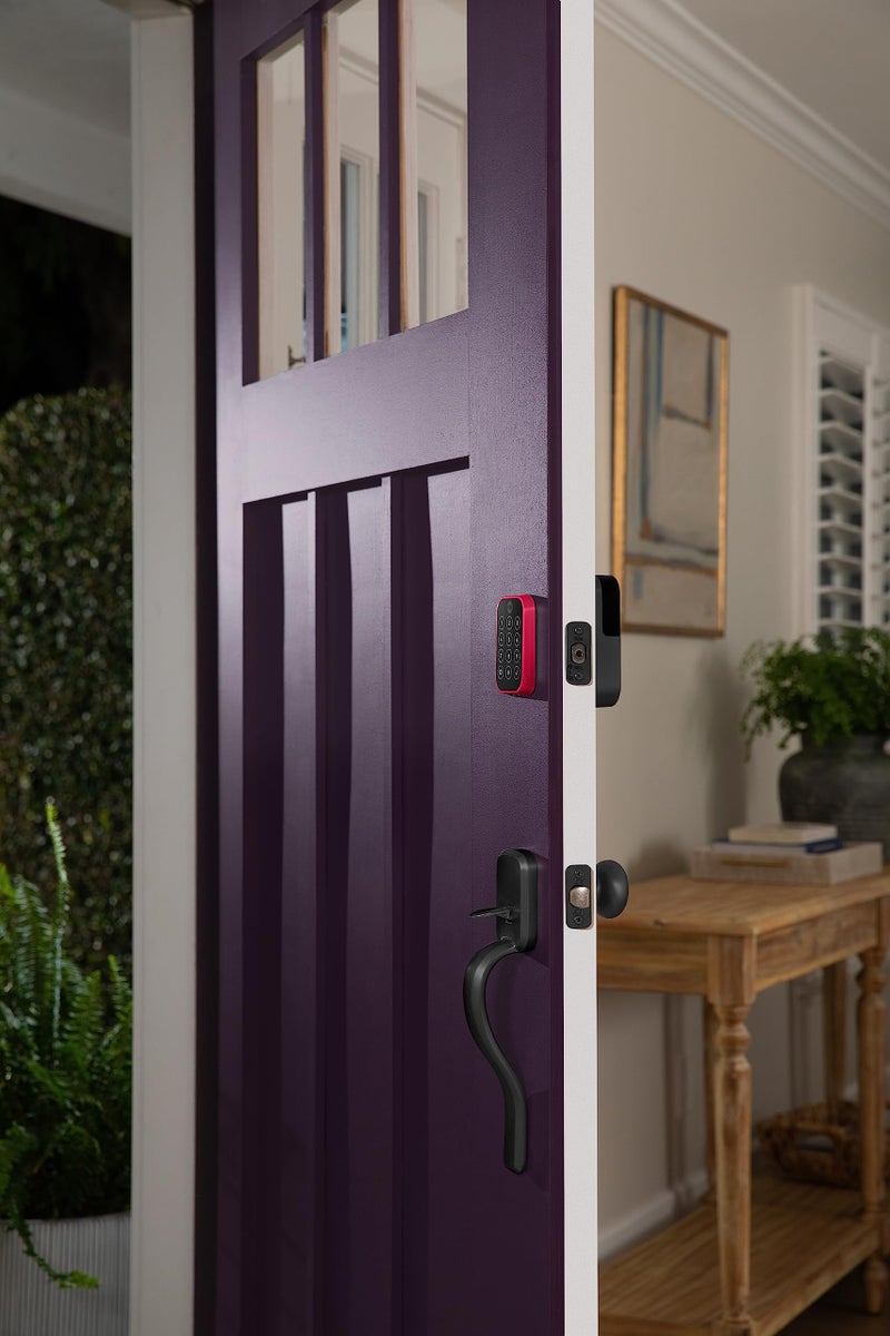 Yale Security Yale Assure Lock 2 إصدار محدود Deadbolt Viva Magenta Smart قفل باب الدخول بدون مفتاح مع لوحة مفاتيح متصلة بالواي فاي لإدخال الرمز والوصول عن بعد YRD450-WF1-VMP - Image 3
